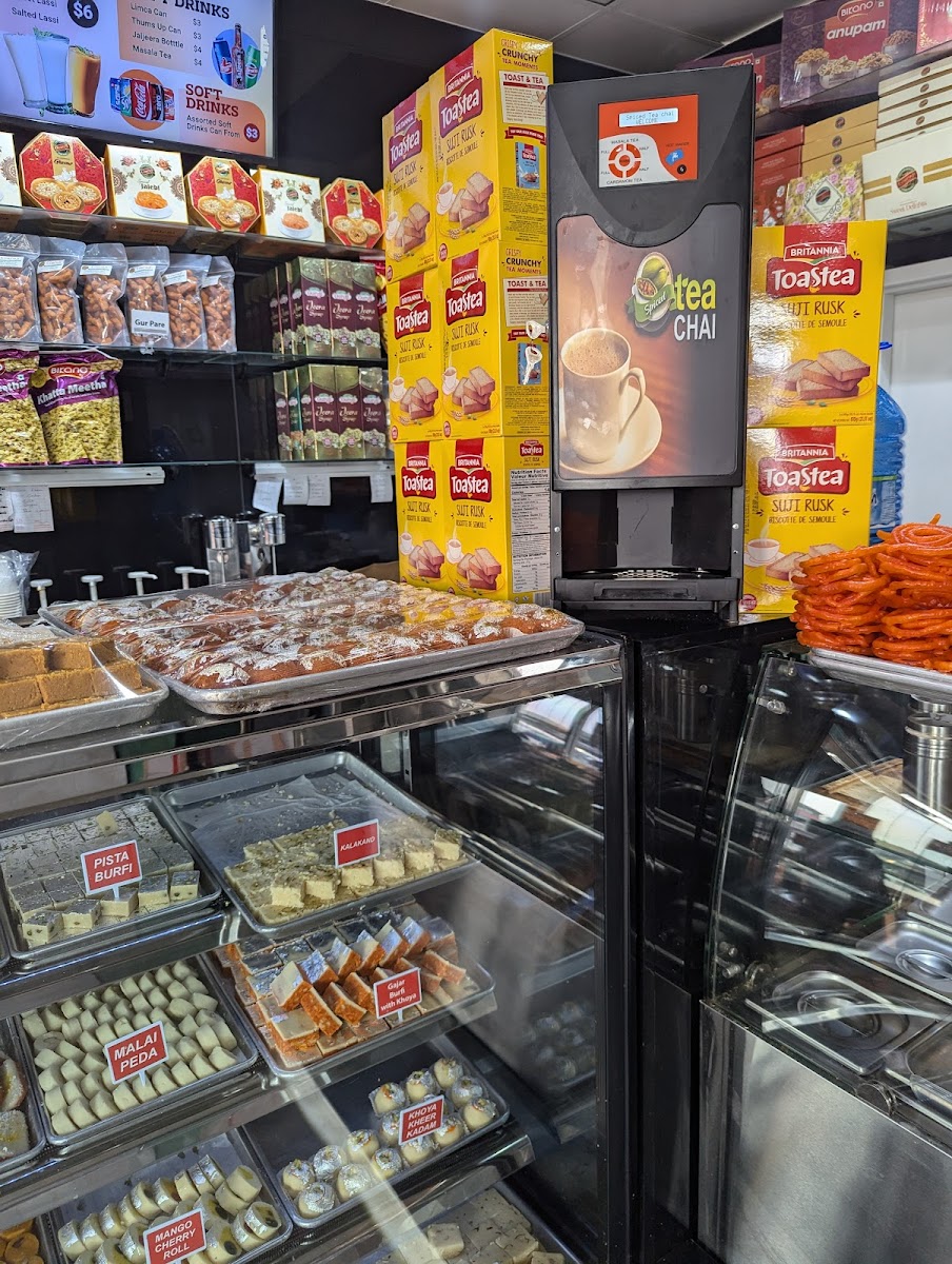 Guruji Indian Sweets & Street Food Photo 4